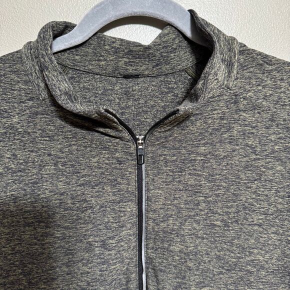 Lululemon Surge Warm 1/2 Zip men’s size large - Picture 3 of 7